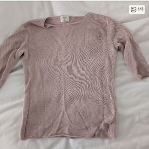 Aritzia pink 3/4 sleeves shirt - XS